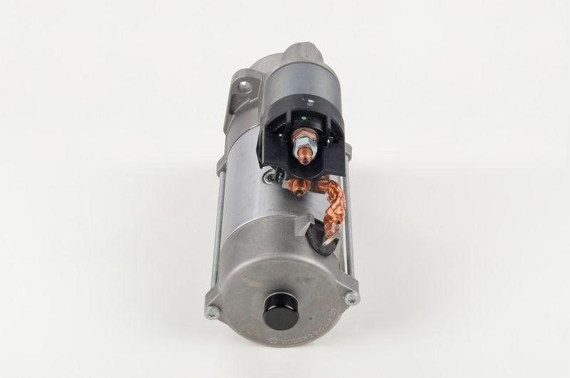 BOSCH 0 001 260 004 Starter