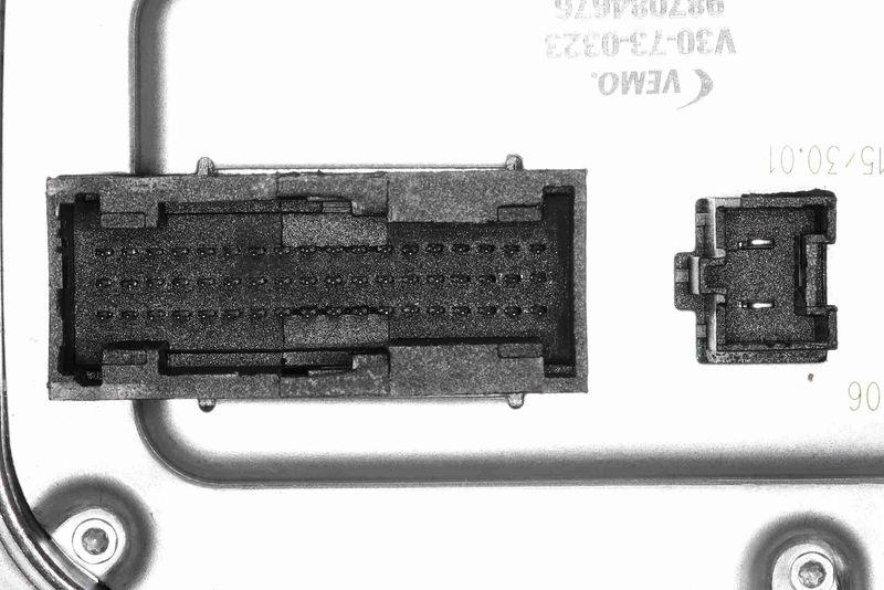 VEMO V30-73-0323 Steuergerät, Beleuchtung für MERCEDES-BENZ