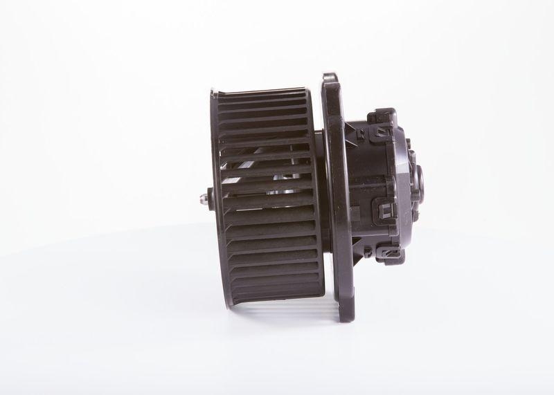 Bosch F 006 B10 413 Lüftermotor